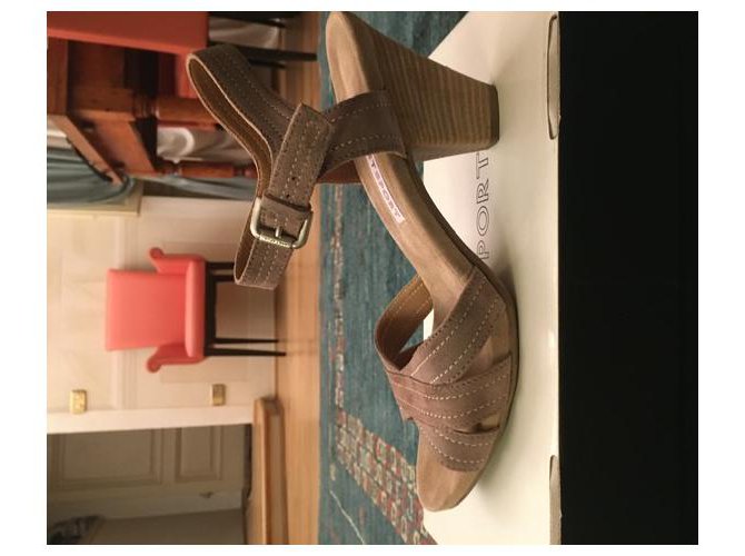 Janet & Janet sandali Beige - vista 2