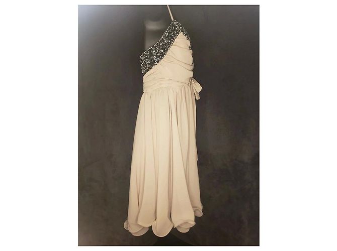 French Connection Kleid mit Perlen und Herz-Ausschnitt Flesh Fleisch - Ansicht 4