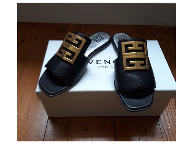 Givenchy Mules - vista 2