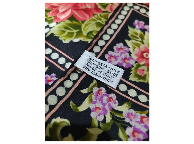 Foulard Nina Ricci in seta nero con motivo floreale e perle Rosa Bianco Rosso Verde oliva Pesca Lavanda Verde scuro - vista 6