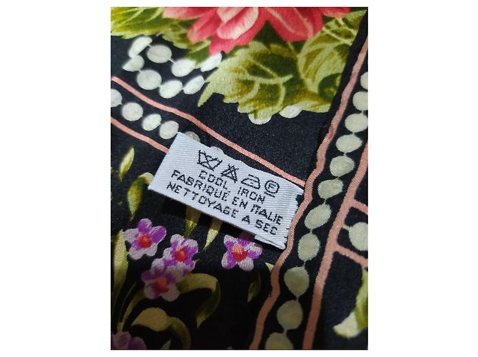 Foulard Nina Ricci in seta nero con motivo floreale e perle Rosa Bianco Rosso Verde oliva Pesca Lavanda Verde scuro - vista 7