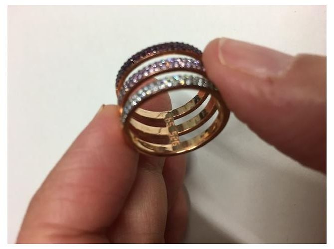 Autre Marque Anello a tripla fascia Kurshuni placcato oro rosa e zirconi Multicolore - vista 5