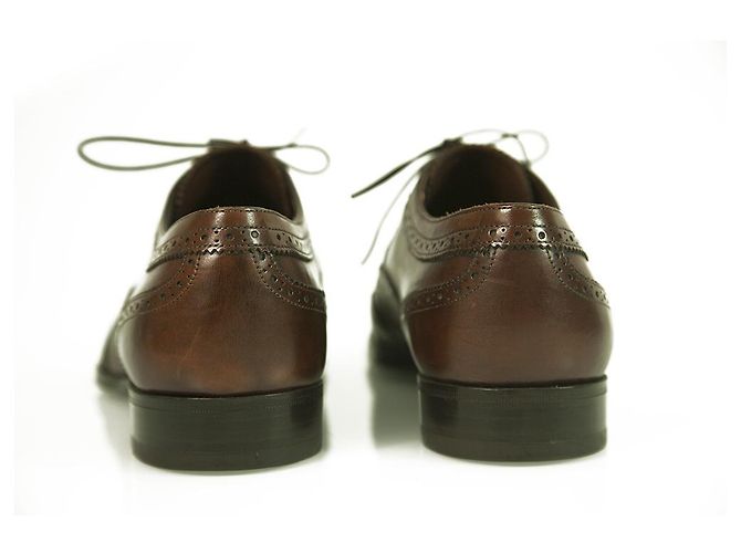 Louis Vuitton Scarpe Oxford Derby Stringate In Pelle Di Vitello Marrone Con Dettagli Brogue Tg 9 - vista 3