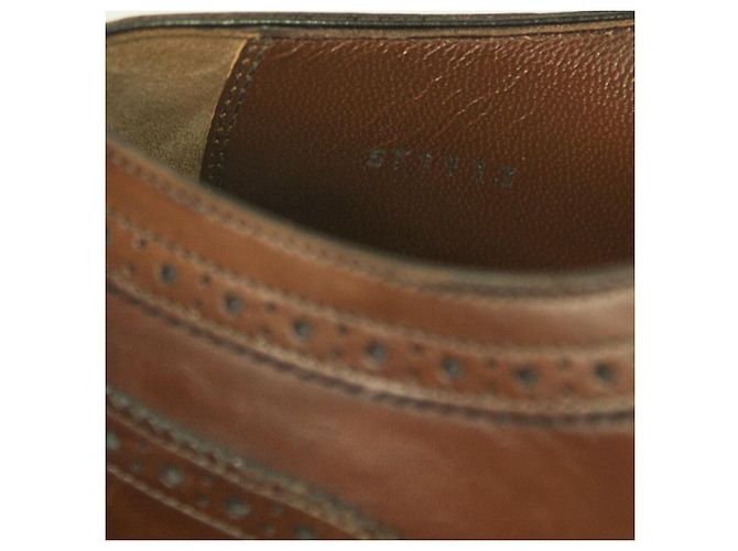 Louis Vuitton Scarpe Oxford Derby Stringate In Pelle Di Vitello Marrone Con Dettagli Brogue Tg 9 - vista 5