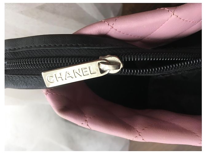 Borsa tote Chanel Cambon in pelle rosa - vista 4