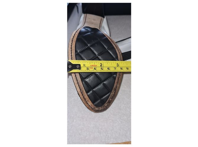 Chanel Pompe dello spirito Nero Bianco - vista 2