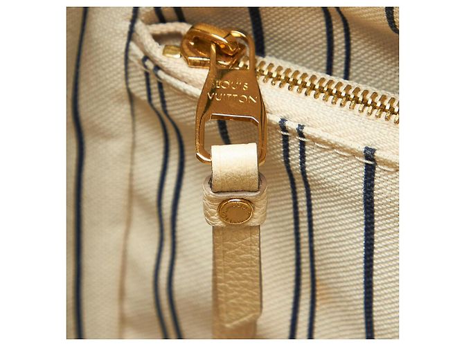 Louis Vuitton White Empreinte Lumineuse PM Bianco - vista 8
