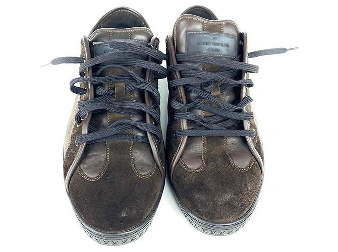 Louis Vuitton Classic Low Sneaker Men’s 9.5 is - view 7