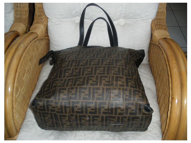 Borsa tote XXL Fendi in tela - vista 2