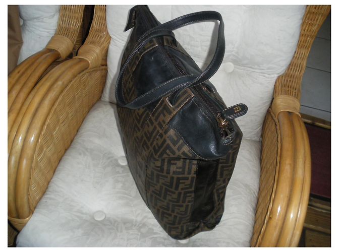 Borsa tote XXL Fendi in tela - vista 4