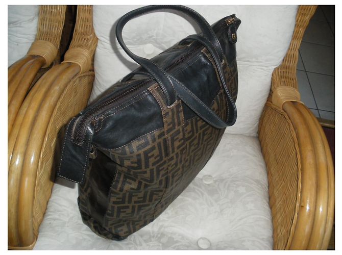 Borsa tote XXL Fendi in tela - vista 5