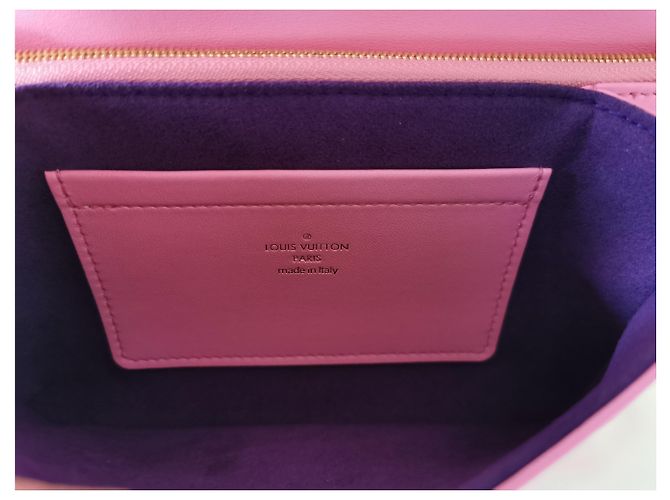 Louis Vuitton LV Pochette Coussin Pink - Ansicht 11
