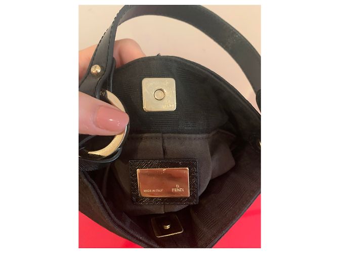 Fendi Mini Chef schwarze Tasche - Ansicht 3