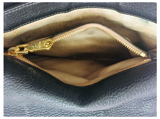 Borsa a tracolla Miu Miu Madras in pelle nera Nero - vista 5