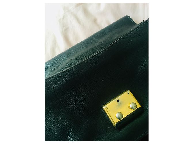 Borsa a tracolla Miu Miu Madras in pelle nera Nero - vista 7