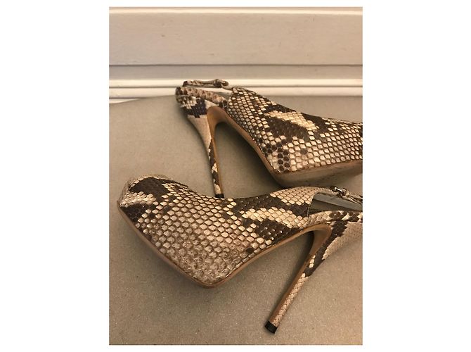 Sandálias Gucci em Python Cinza e Marrom Multicor - vista 8