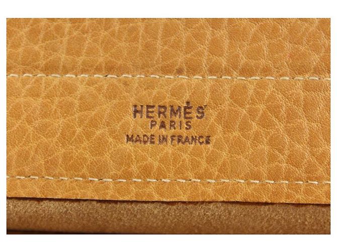 Hermès Brown Leder Aline MM flache Einkaufstasche - Ansicht 9