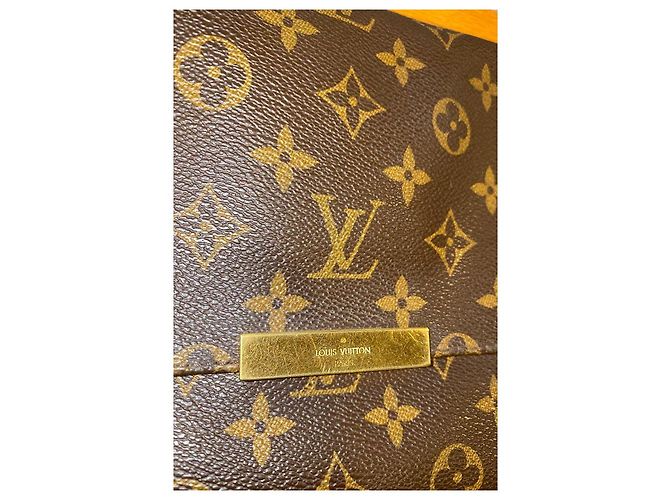 Organizer Louis Vuitton Monogram Favorite 2way Crossbody Flap Brown - view 9