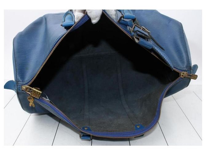 Keepall Louis Vuitton Borsone Toledo in pelle Epi blu 50 Borsone - vista 10