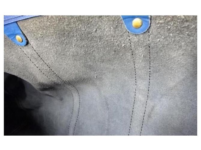Keepall Louis Vuitton Borsone Toledo in pelle Epi blu 50 Borsone - vista 2
