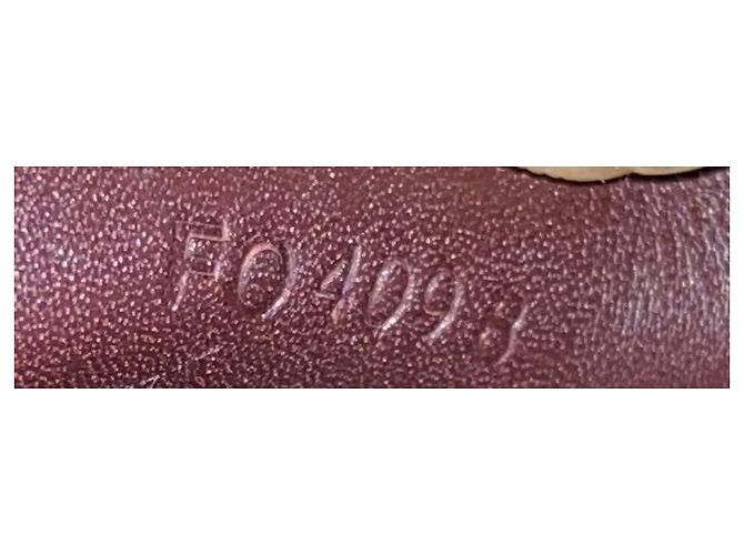 Louis Vuitton Borsa portamonete Amarante Vernis Heart RL24LVA625 - vista 11