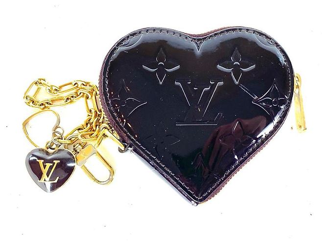 Louis Vuitton Borsa portamonete Amarante Vernis Heart RL24LVA625 - vista 8