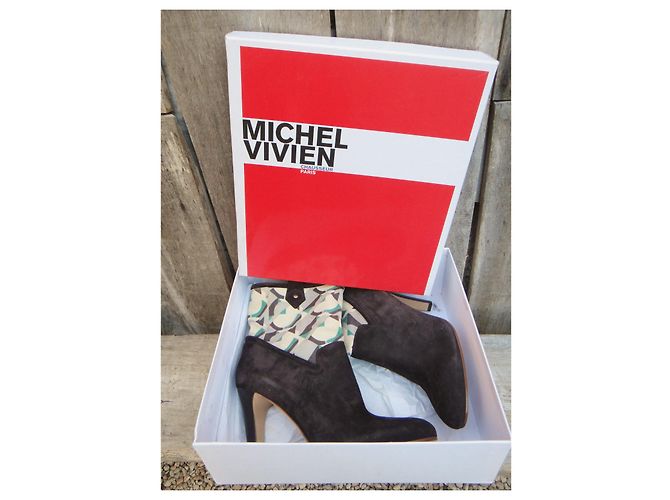 Botas Michel Vivien p 40,5 Nueva condición Marrón oscuro - vista 4