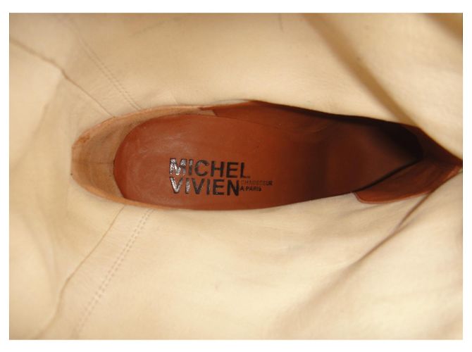 Botas Michel Vivien p 40,5 Nueva condición Marrón oscuro - vista 9