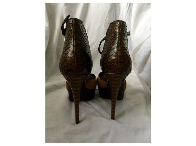 Burberry Prorsum Sandalen aus Wildleder und Python Braun - Ansicht 7