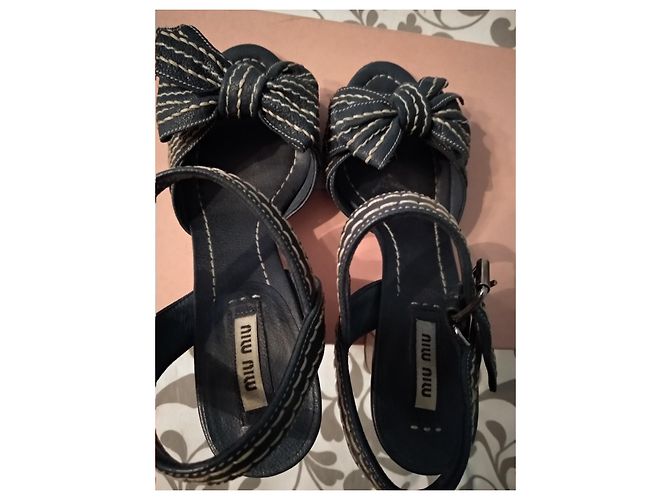 Sandali Miu Miu con tacco Blu navy - vista 10