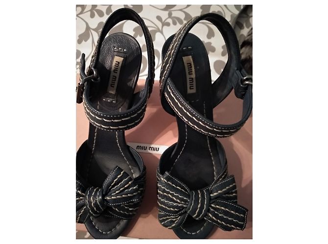 Sandali Miu Miu con tacco Blu navy - vista 8