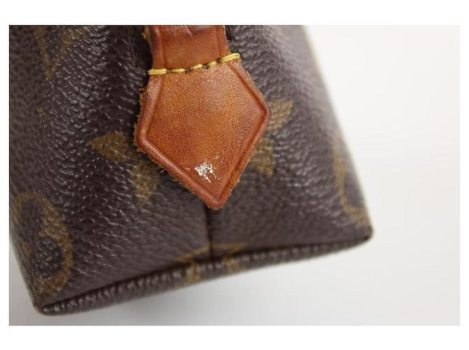 Louis Vuitton Astuccio per cosmetici Monogram Demi Ronde 3lvs1211 - vista 3