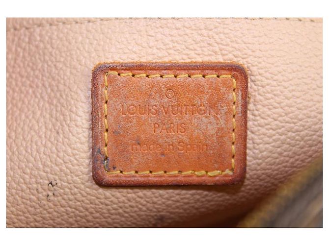 Louis Vuitton Astuccio per cosmetici Monogram Demi Ronde 3lvs1211 - vista 9