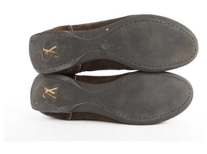 Louis Vuitton Männer LV10 oder US11 Brauner Wildleder Monogram Energie Sneaker - Ansicht 3