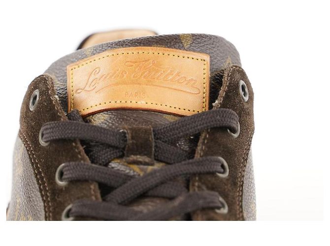 Louis Vuitton Männer LV10 oder US11 Brauner Wildleder Monogram Energie Sneaker - Ansicht 6