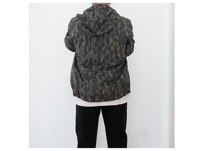 Louis Vuitton Men Coats Outerwear Khaki - view 10