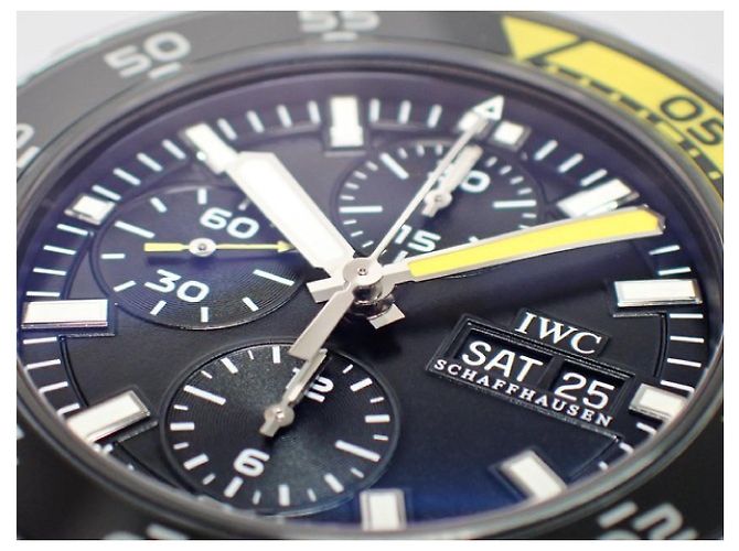 Bracciale cronografo IWC Aquatimer nero da uomo - vista 2