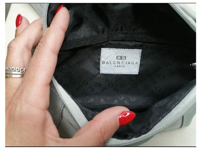 Balenciaga Beuteltasche Grau Segeltuch - Ansicht 7