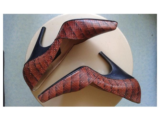 Autre Marque Alain Tondowski Python Heels Brown - view 3