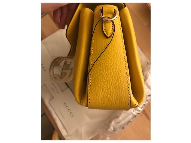 Borsa a mano Gucci Interlocking GG in pelle gialla Giallo - vista 7