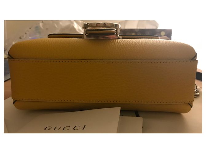Borsa a mano Gucci Interlocking GG in pelle gialla Giallo - vista 8