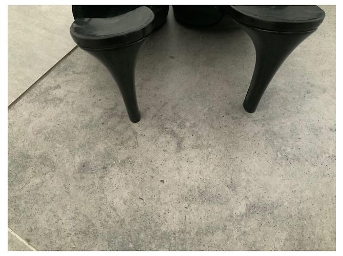 Chanel Pumps offen schwarz Leder mit Logo Perlen - Ansicht 3