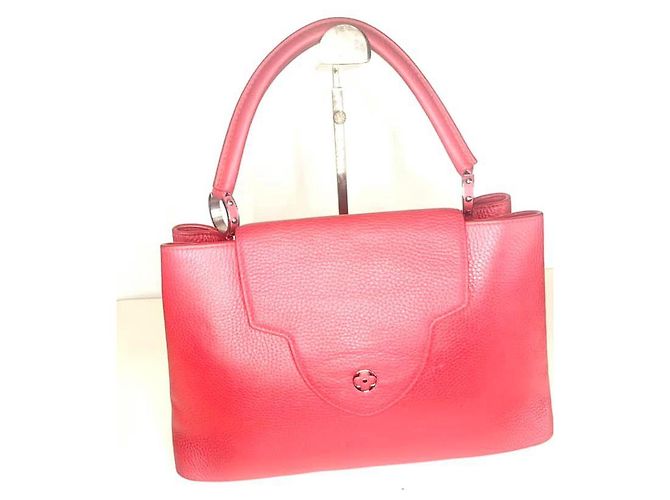 Louis Vuitton Borsa Capucines MM Rossa in Pelle Rosso - vista 2