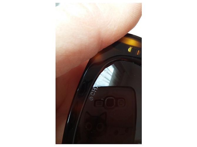 Par de gafas de sol modelo CHANEL 5011 - año 2000 Castaño Avellana Castaña Chocolate Marrón oscuro - vista 4