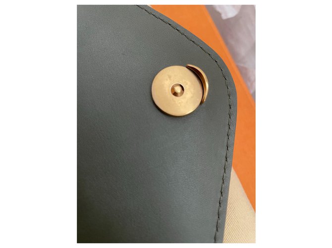 Louis Vuitton Multipochette new wave Verde oliva - vista 15