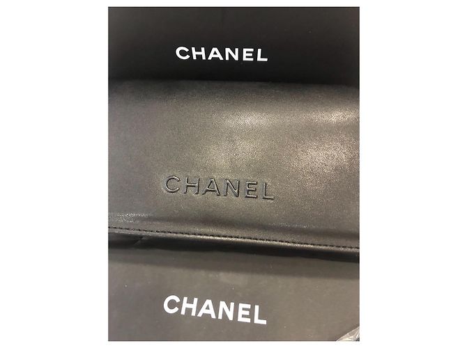 Chanel Glasses case Black - view 3
