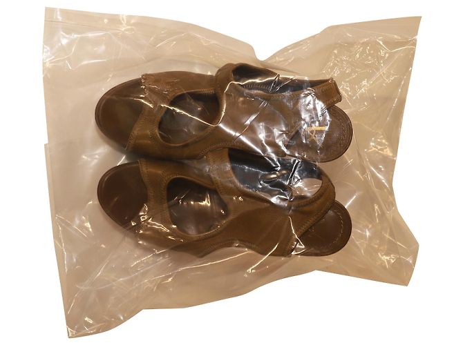Sandali Yves Saint Laurent in nappa elasticizzata Marrone - vista 7
