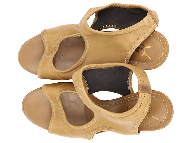 Sandali Yves Saint Laurent in nappa elasticizzata Marrone - vista 8