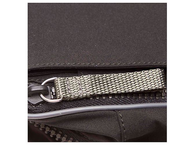 Borsa a tracolla Prada in tessuto sportivo nero - vista 10