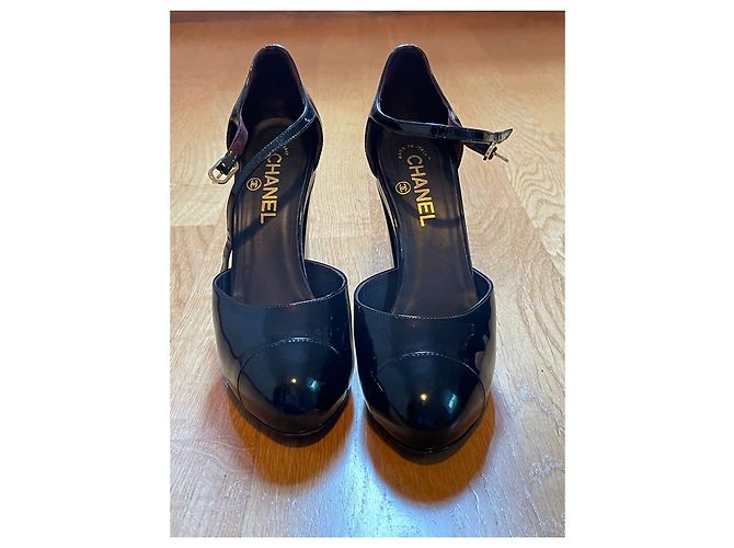 Chanel Heels Black - view 2